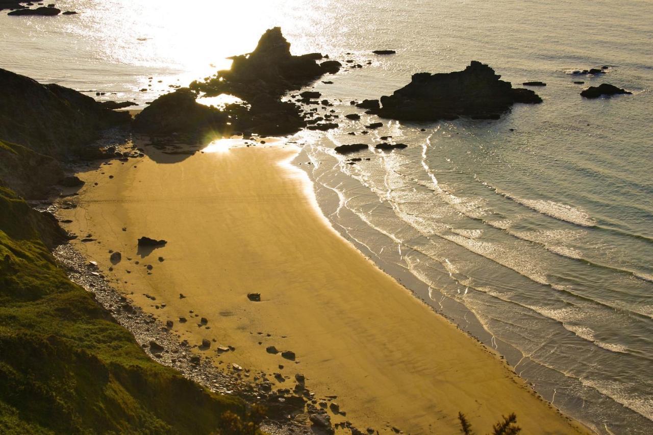 The Cliffs - The Painted Mill Guest House Porto do Barqueiro ภายนอก รูปภาพ