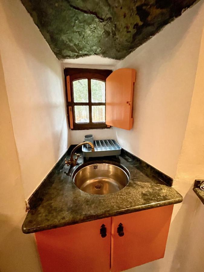 The Cliffs - The Painted Mill Guest House Porto do Barqueiro ภายนอก รูปภาพ